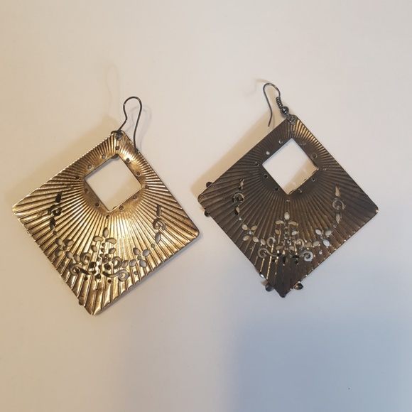 Diamond silver drop earrings - Picture 4 of 8